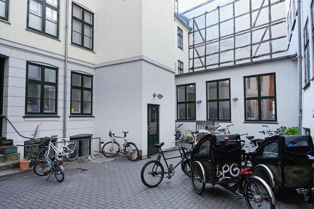 Sanders Tower - Chic Two-Bedroom Apartment In Charming Copenhagen Exterior photo